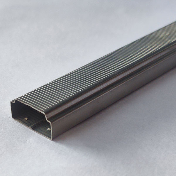 Prospectus fori curvamine bar pro duplici vitreo latior erit